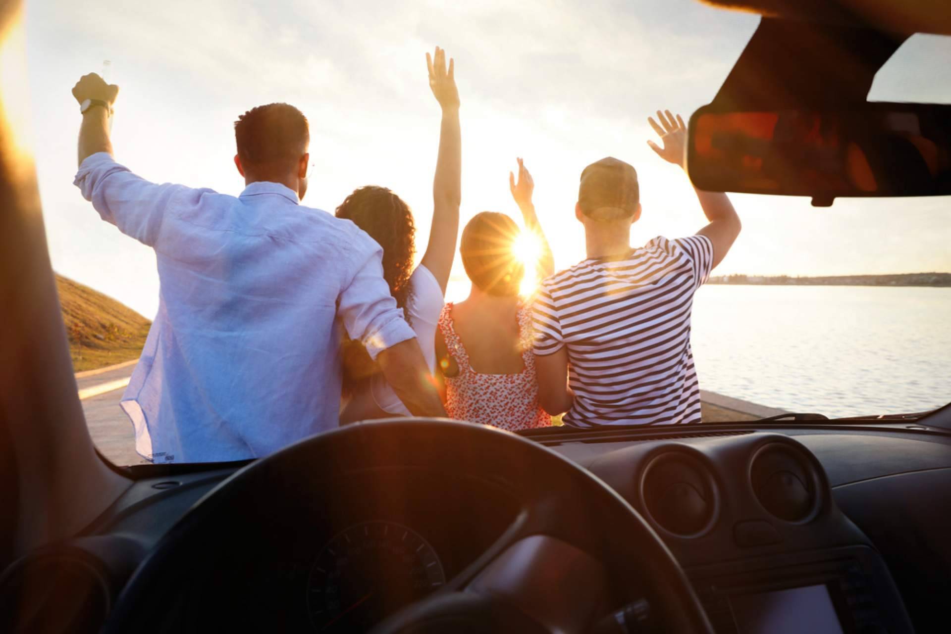 Visitar todas las playas paradisíacas de Ibiza de la mano de los coches baratos que ofrece K10 Rent a Car