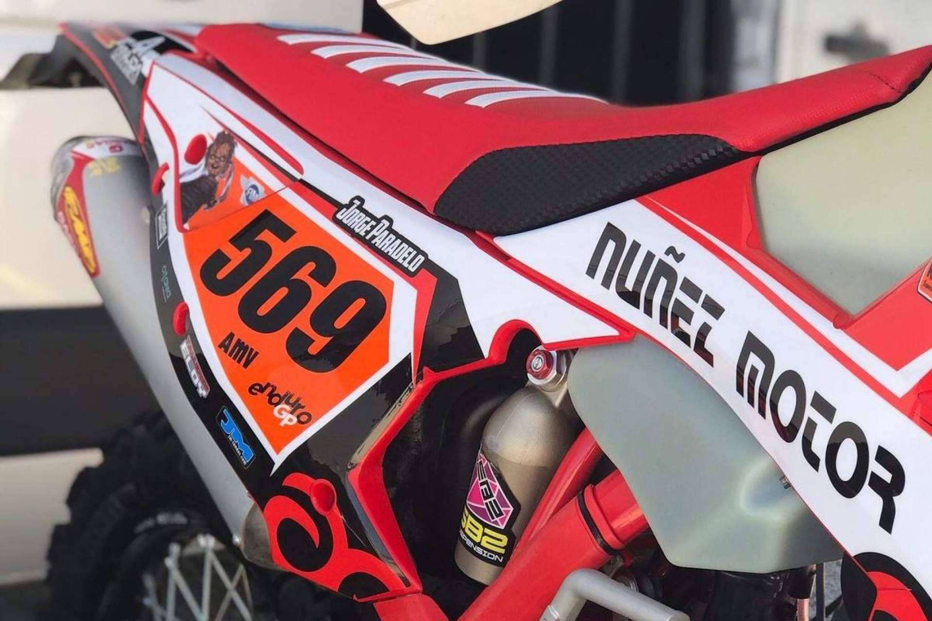 Fundas de asiento de motocross disponibles en JM-FUNDAS