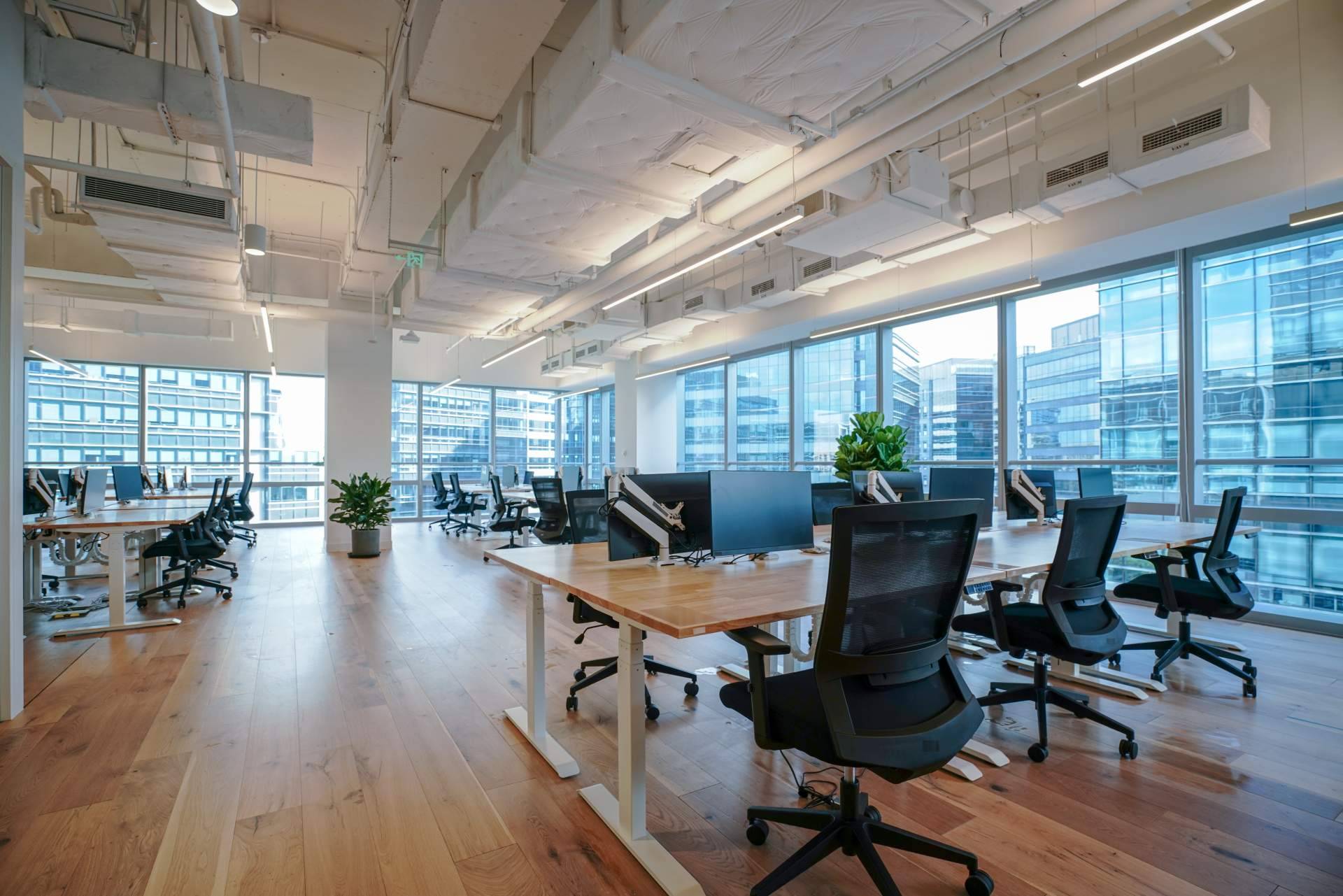 Escoger unas sillas de oficina correctas con OfficeDeco