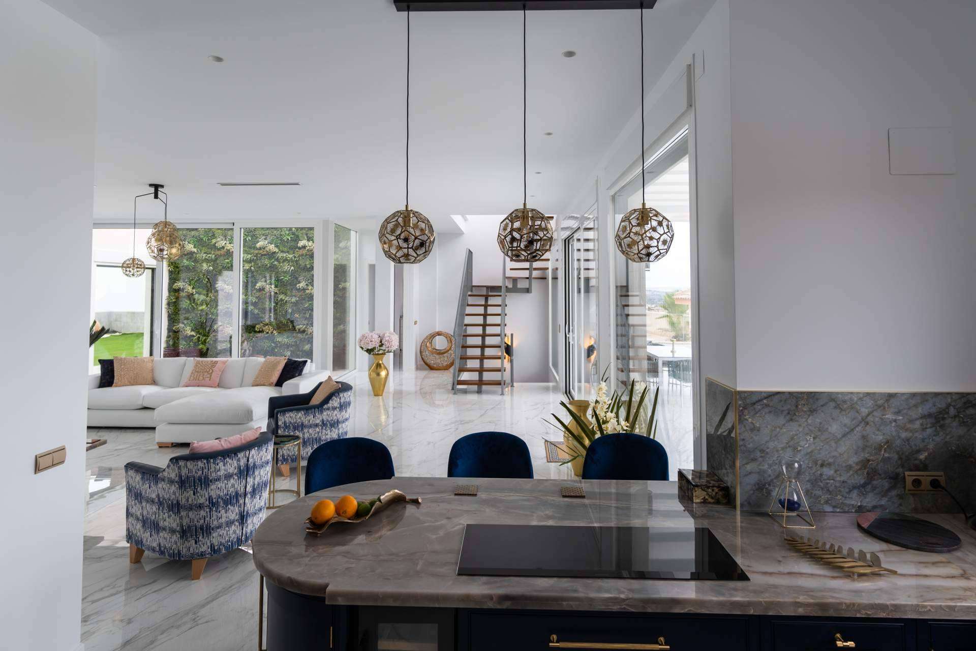 Una rehabilitación que se convirtió en una villa de lujo, por Pacheco Arquitectos