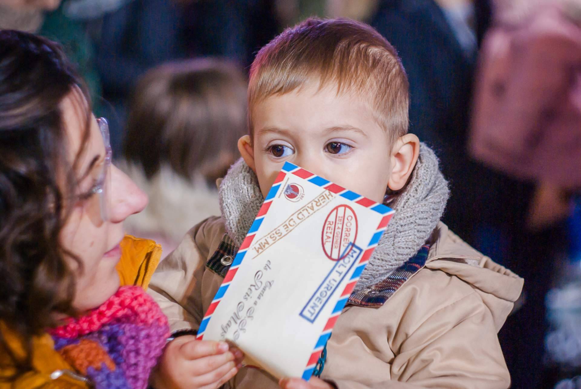 Escribir la carta de los Reyes Magos a los niños con la ayuda de losreyesmagosescriben.com