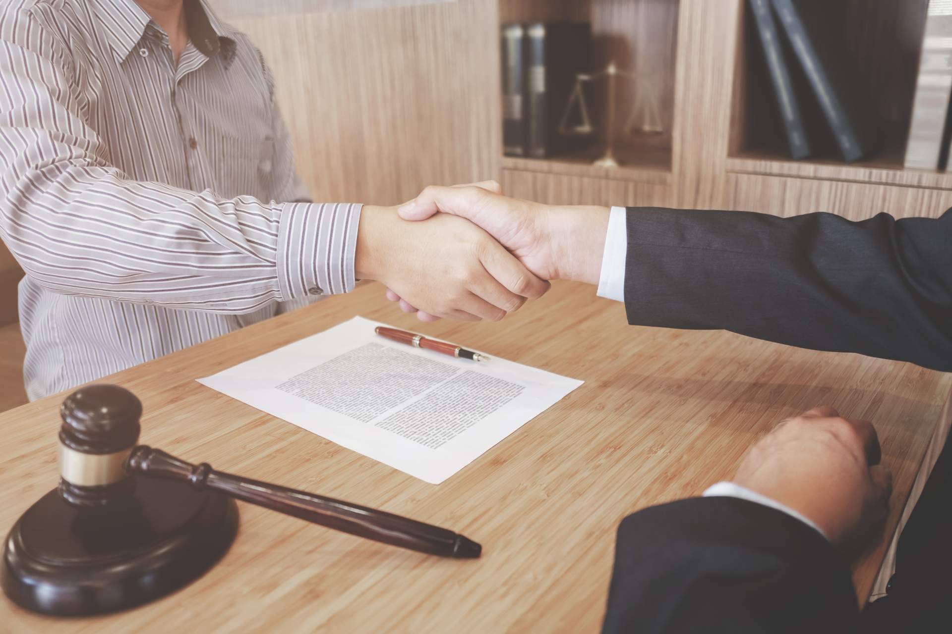 Servicios de representación legal que ofrece Abogados Para Tus Deudas para ampararse en la Ley de Segunda Oportunidad