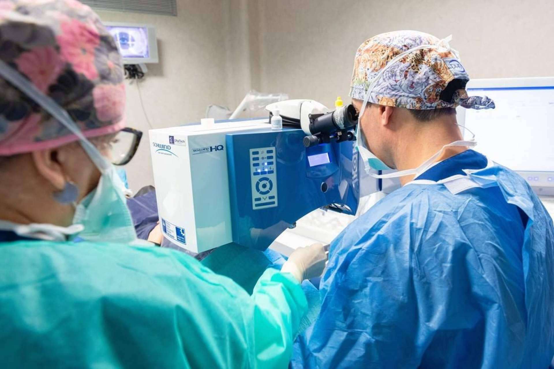 Cirugía refractiva con láser AMARIS 1050, en el Instituto Oftalmológico Tres Torres de Barcelona