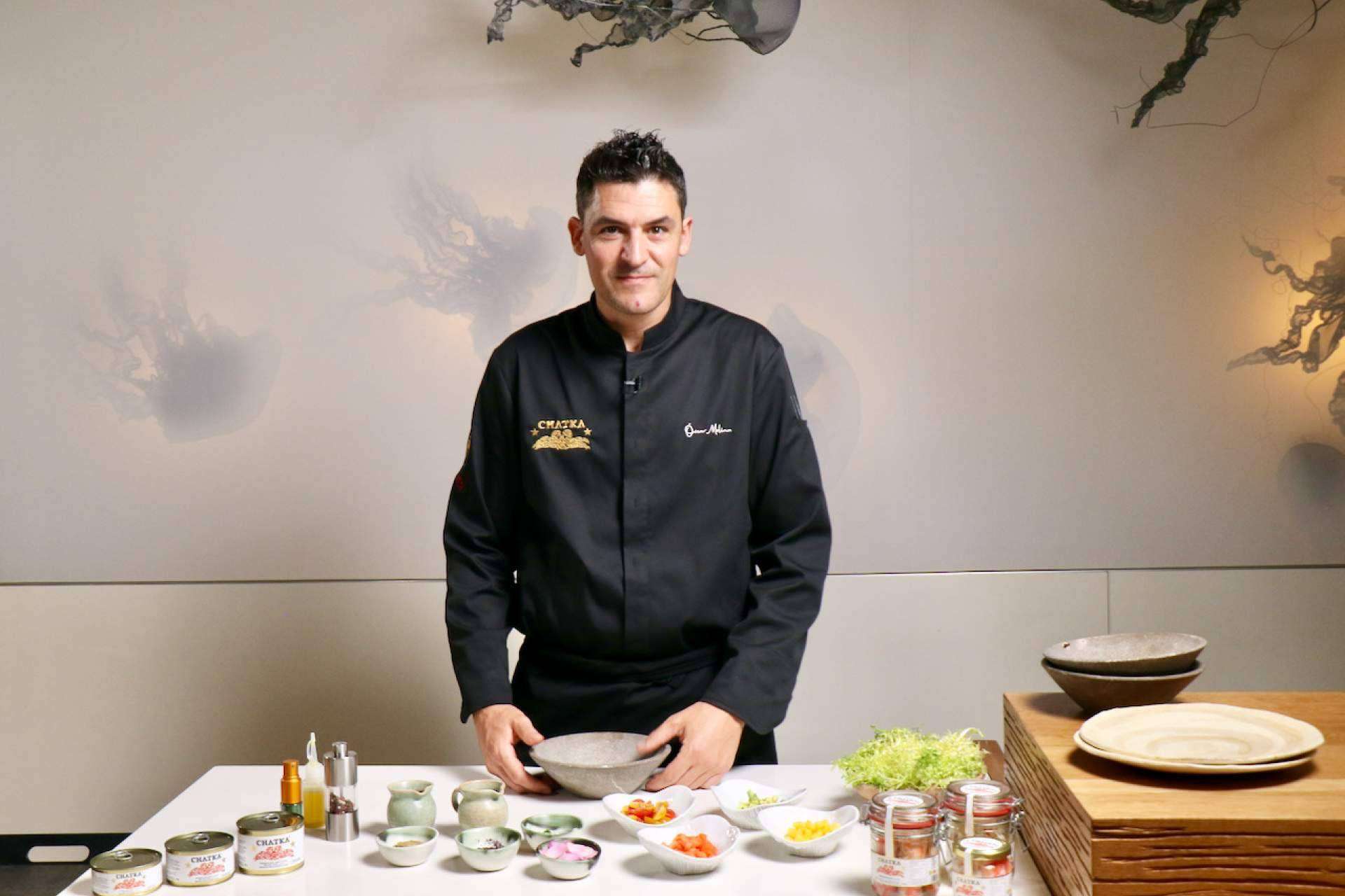 El chef Óscar Molina muestra la alta cocina con CHATKA Cangrejo Real