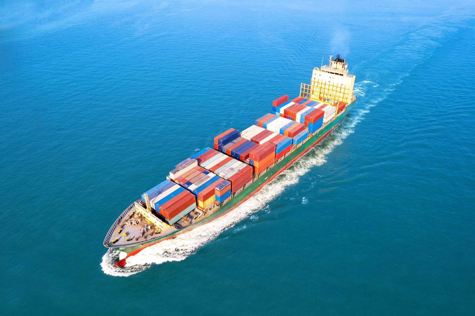 Etrans ofrece sus servicios de transporte marítimo para trasladar mercancías a escala global