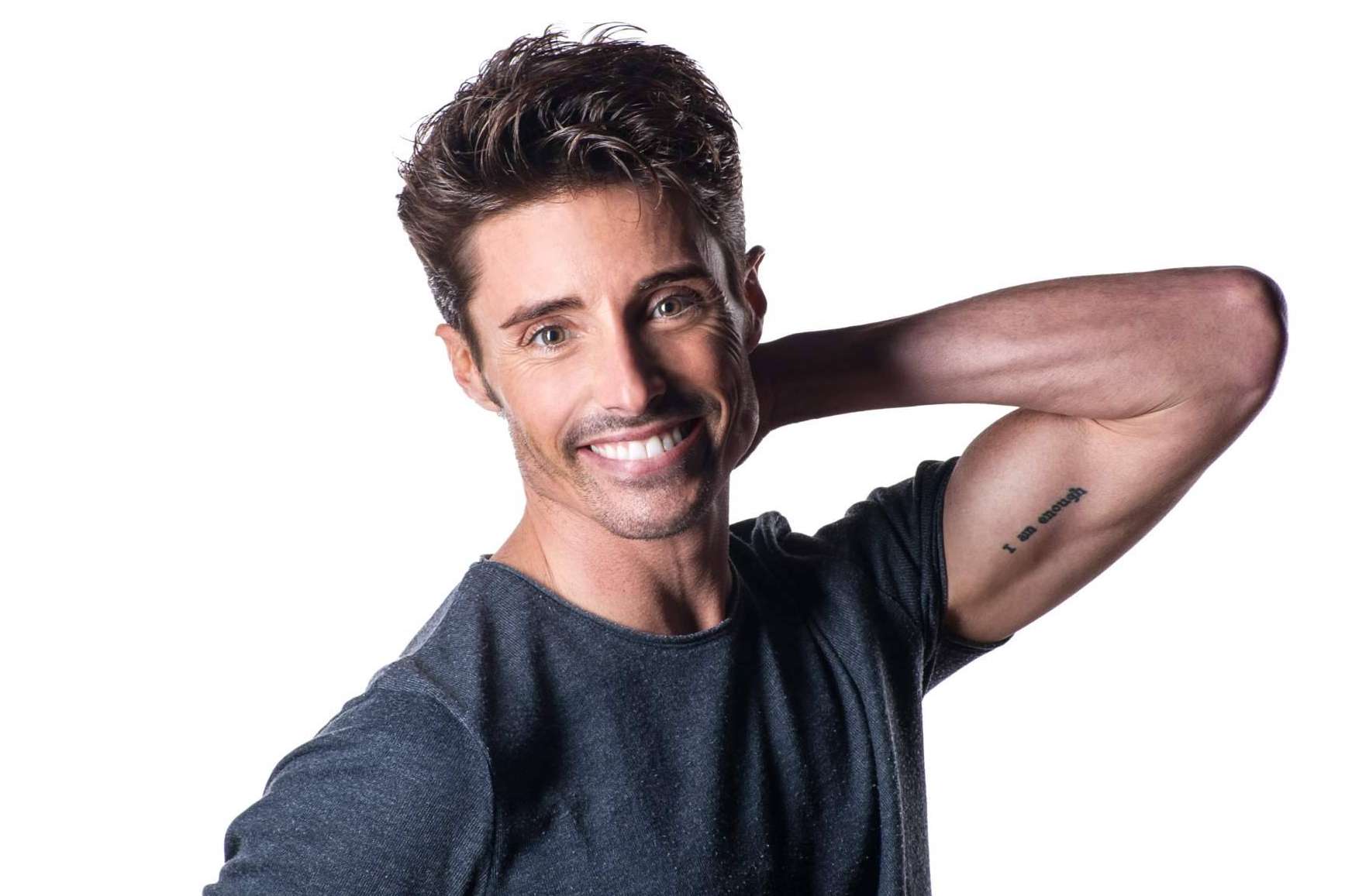 Aaron Cobos; El inigualable actor 360 que brilla en cada escena