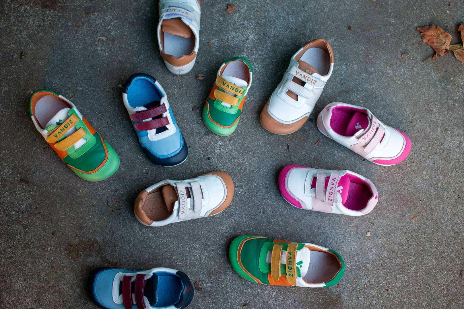 Zapatos barefoot para toda la familia; Vandiz arrasa en su debut con diseños únicos y funcionales