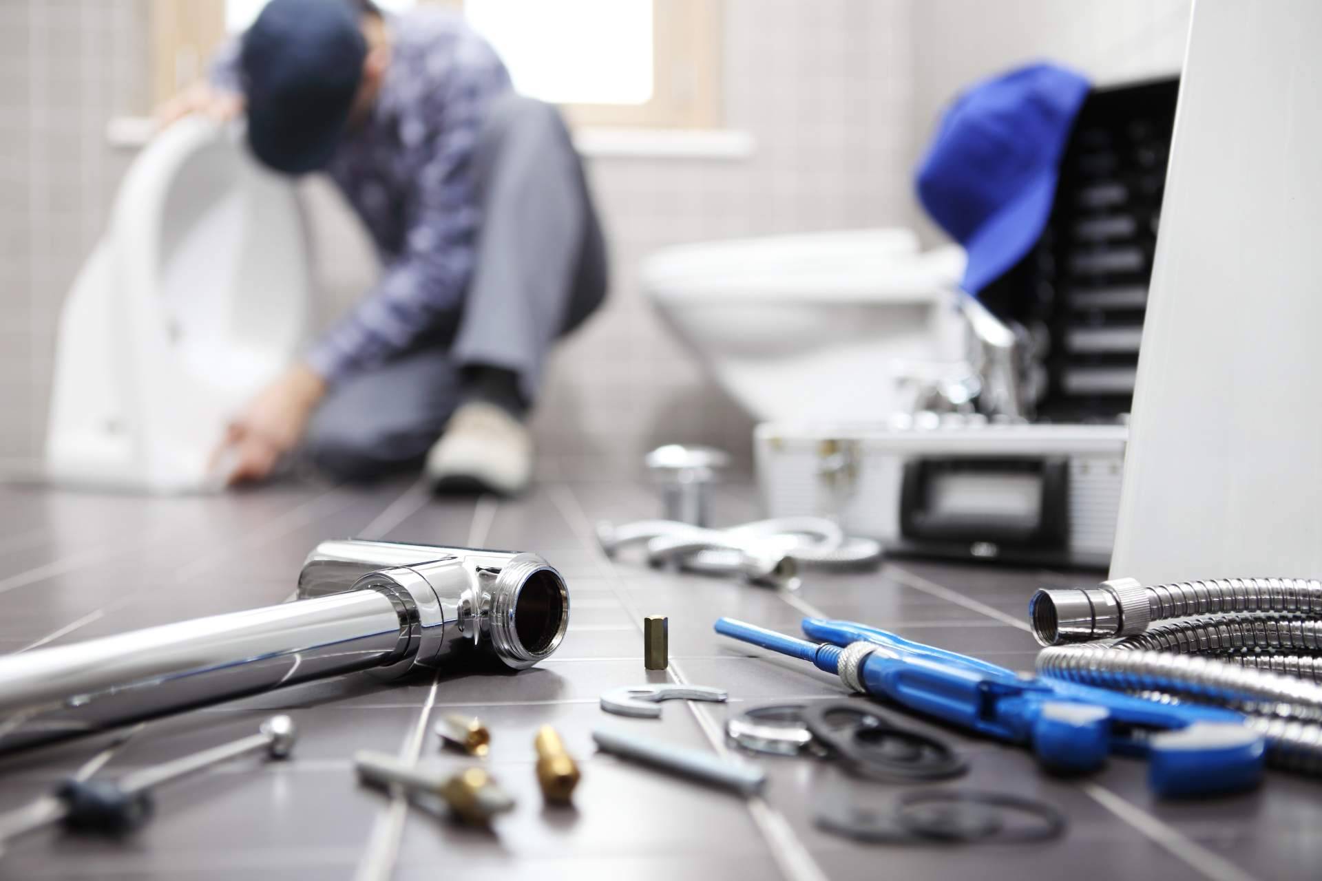 El servicio con fontaneros de confianza en Fuengirola y Marbella que ofrece Reparaciones González