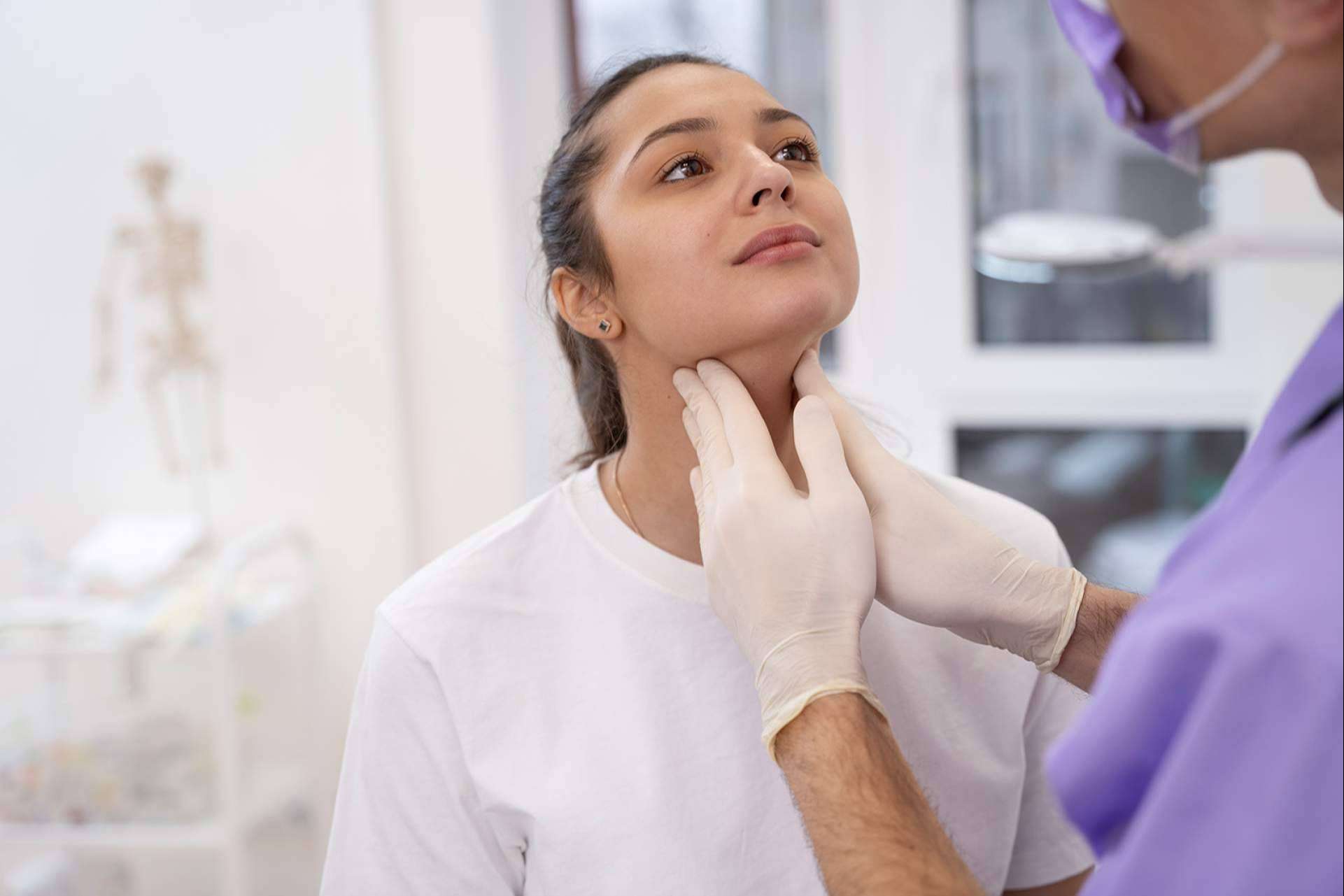 El secreto para un rostro más firme; Tratamientos efectivos para la papada