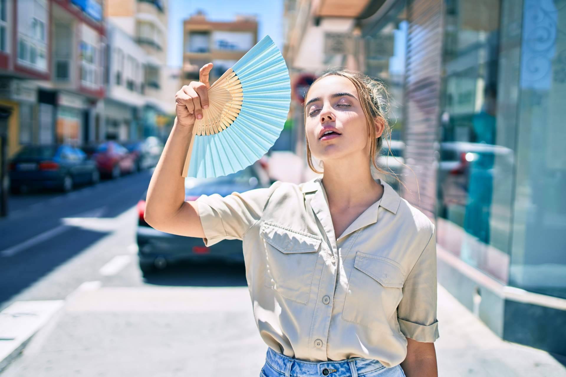 Reparar, hidratar e iluminar; la fórmula facial híbrida frente al daño solar