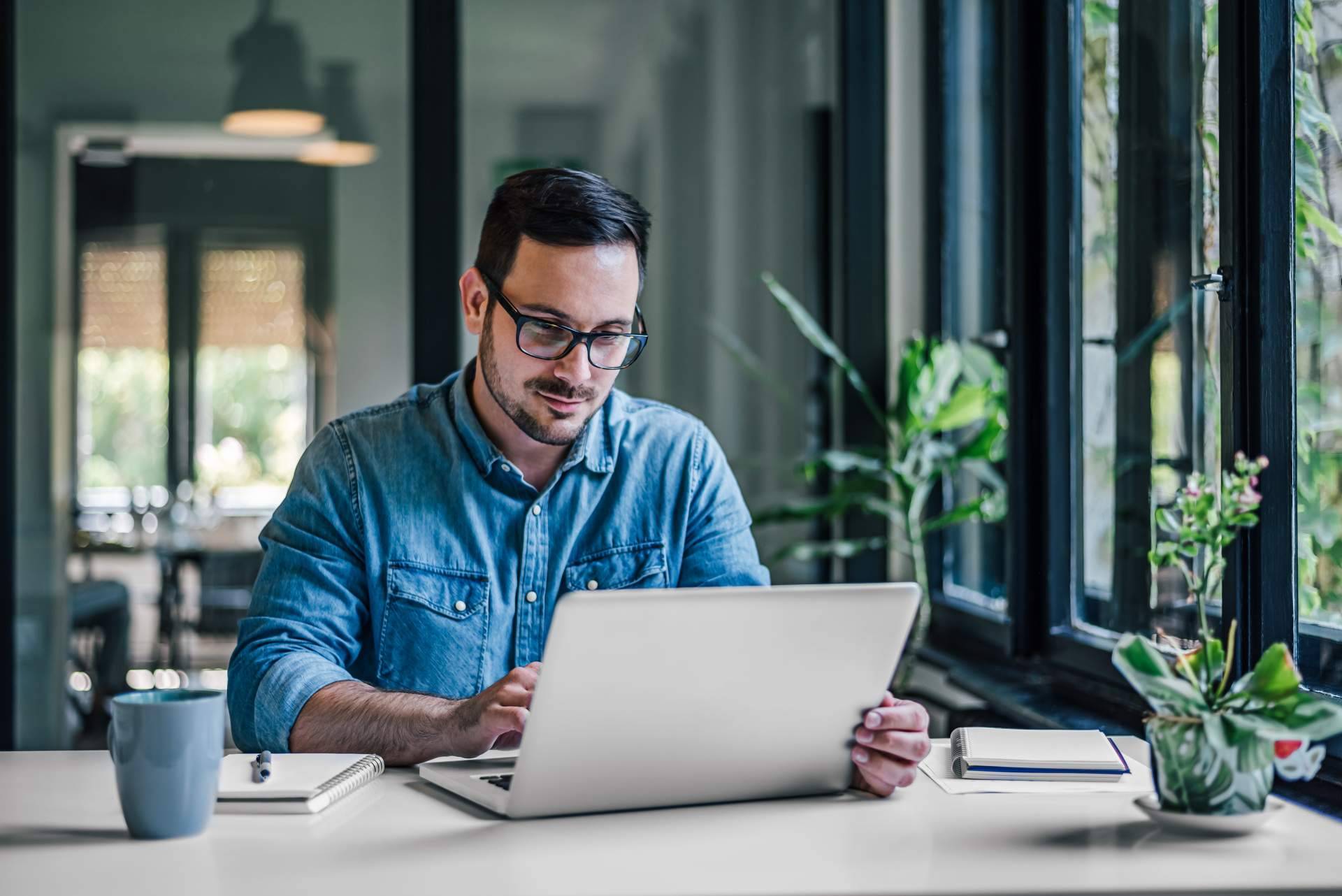 Nueva actualización de Windows 11; desafíos y cómo el renting de ordenadores puede ser la solución