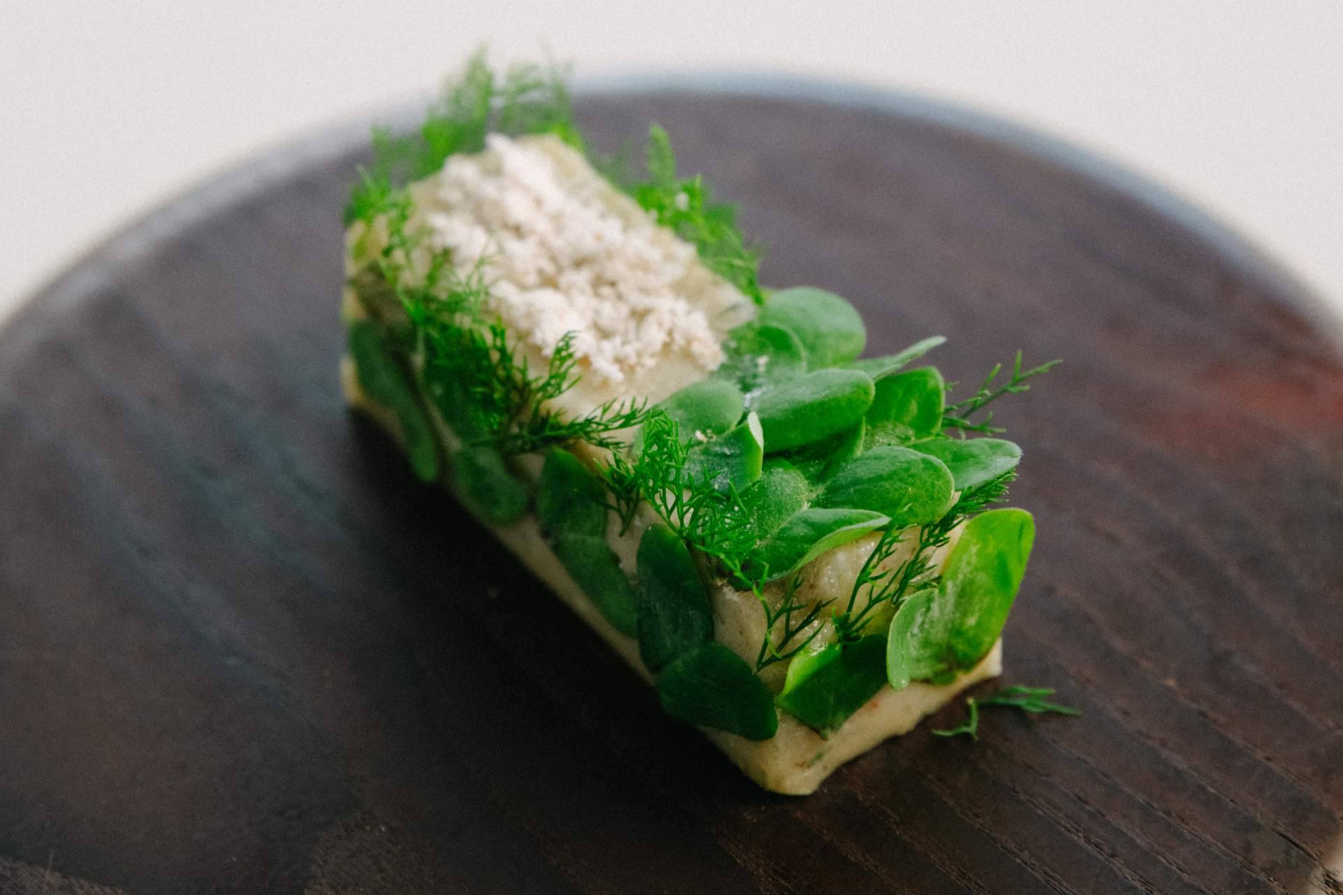 Tejeda en Flor; El Almendro, la tradición y el toque Michelin que no te puedes perder