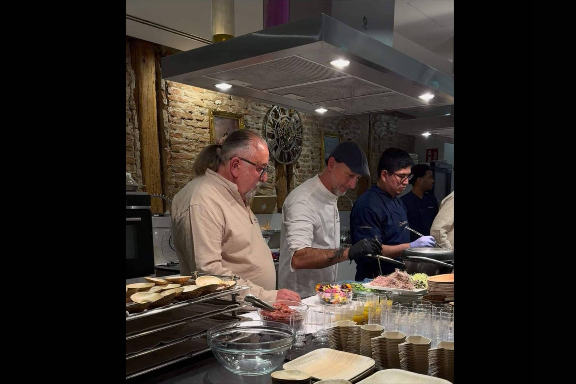 La Oliva presenta en FITUR su apuesta por la gastronomía y el patrimonio como atractivos turísticos