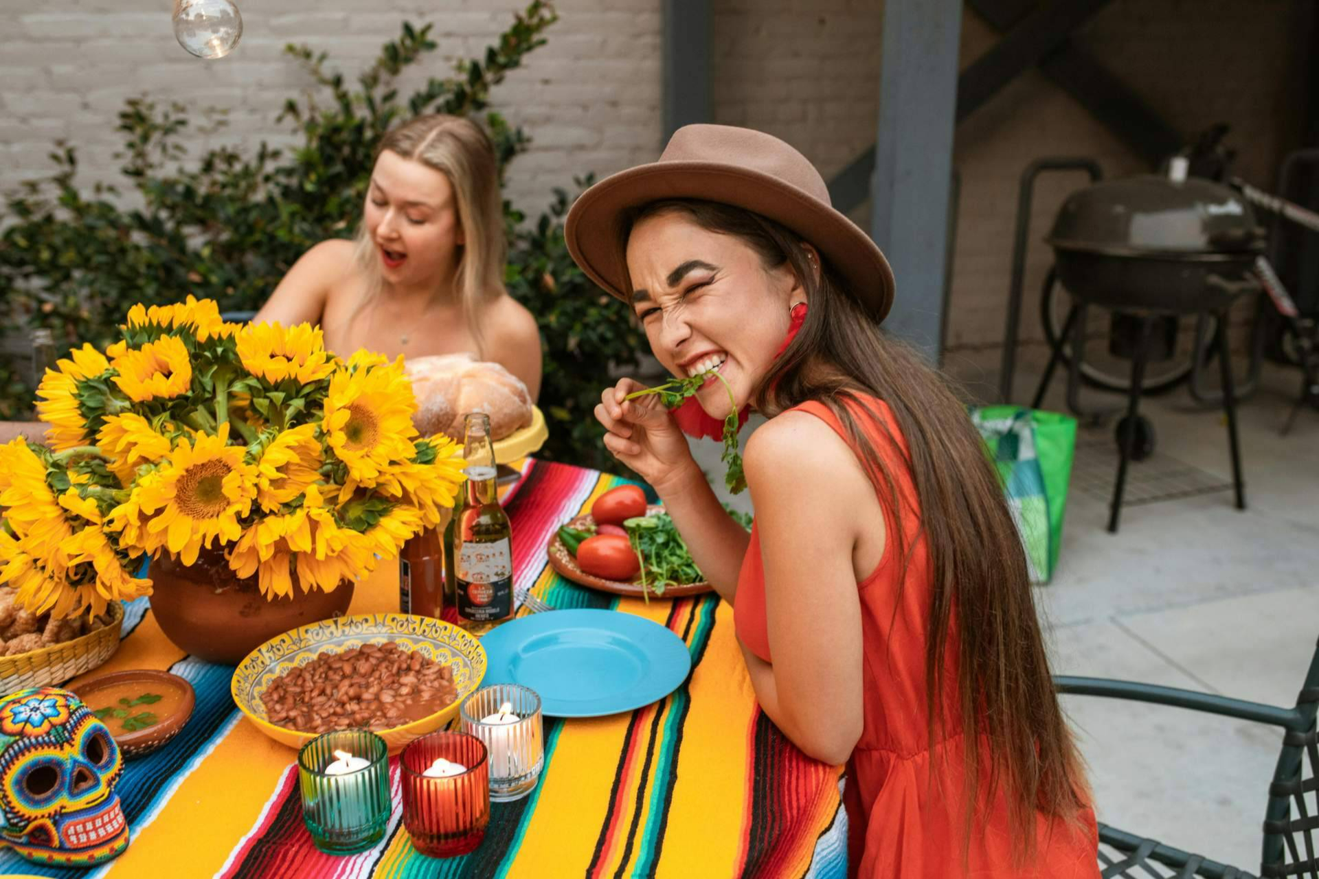 Por qué en primavera aumenta la ansiedad por comer (No es falta de control)
