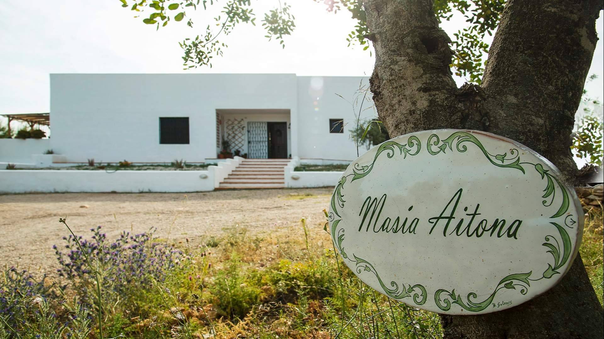 Entre historia y paisaje, Masía Aitona define su identidad mediterránea