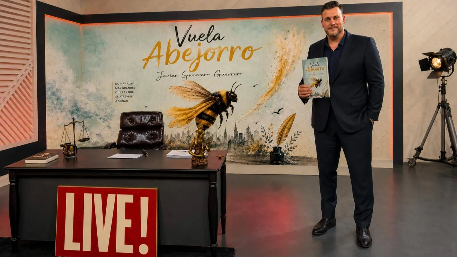 'Vuela Abejorro' nueva leyenda literaria de Javier Guerrero
